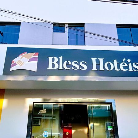 Hotel Bless Каскавел Экстерьер фото