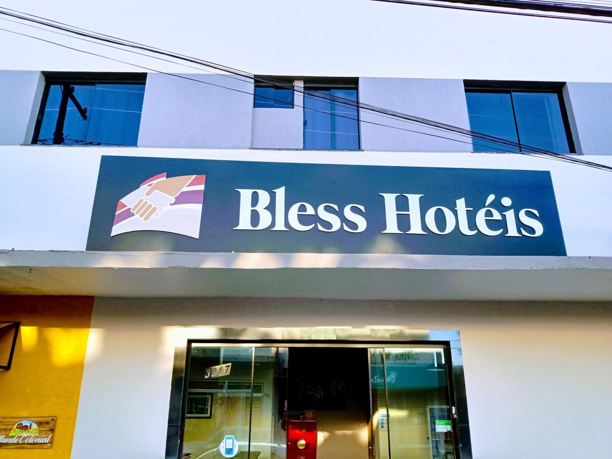 Hotel Bless Каскавел Экстерьер фото